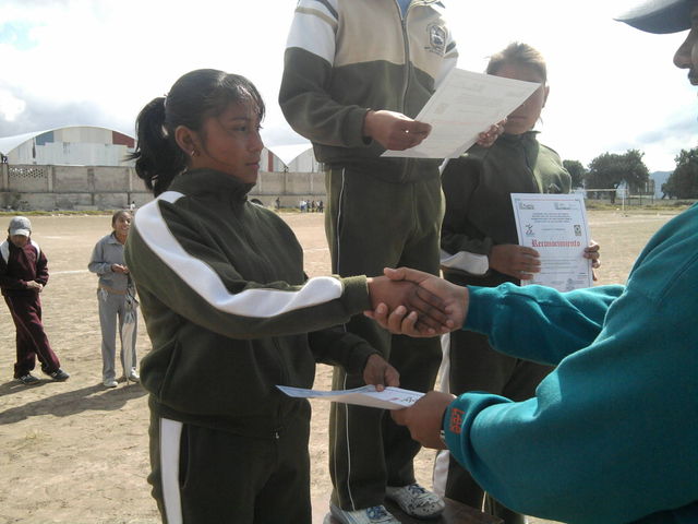 3º LUGAR CAMINATA ALUMNA ESTHER MENESES CUELLAR.